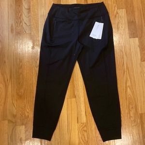 brand new athleta leggings capri cut size m